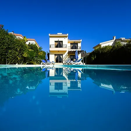 Vineland Apartment Pissouri
