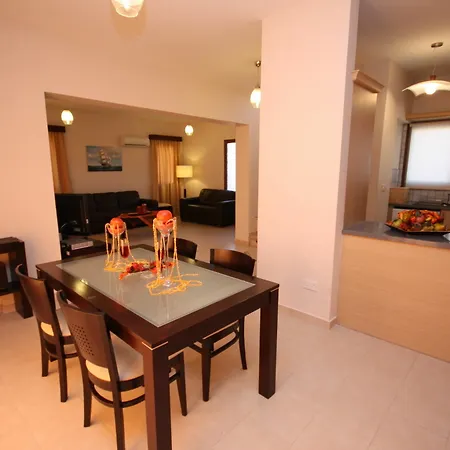 Vineland Apartment